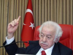 Göz Yaşlarını Tutamayan Prof. Işıkara: Afetlerden Ve Hatalardan Ders Almalıyız