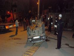 Takla Atan Otomobilden Burnu Bile Kanamadan Çıktı