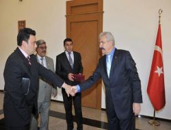 Şehit Ve Gaziler Derneği Vali Cerrah’ı Ziyaret Etti
