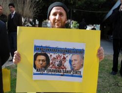 Hüsnü Mübarek İskenderun'da Da Protesto Edildi