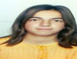 Üç Gündür Kayıp Kızını Arıyor