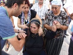 Oğullarını Bayram Günü Trafik Kazasında Kaybeden Ailenin Feryadı Yürek Dağladı