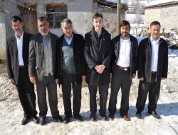 Bayanların Jüri Olduğu Yarışmada Erkekler En Güzel Yemeği Yapmaya Çalıştı