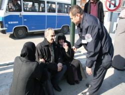 Kamyonet İşyerine Girdi: 2 Ölü, 2 Yaralı