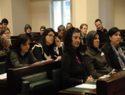 Türk Kadınlar Belçika Federal Parlamento’da Panel Düzenledi