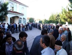 Sakarya'da Köylüler Bir Asırlık Bayramlaşma Geleneğini Sürdürüyor