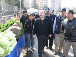 Şanlıurfa Zabıtasından Semt Pazarına Hijyen Operasyonu
