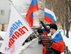 Rusya İle Japonya Arasında Bayrak Krizi