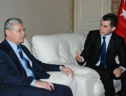 Gençlik Konfederasyonu Hükümetin Gençlere Yönelik Projelerini Destekliyor
