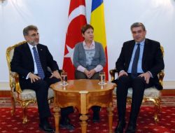 Bakan Yıldız, Romanya Dışişleri Bakanı Baconschi İle Görüştü!