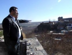 Şehit Sahabelerin Yattığı Caminin Çevresi Açık Hava Müzesi Olacak