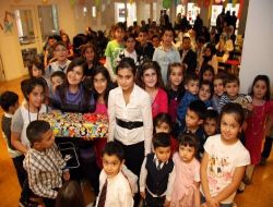 İsveç'te Bayram Coşkusu En Çok Çocuklara Yaradı