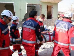 Deprem Tatbikatı Gerçeğini Aratmadı
