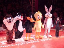 ‘bugs Bunny Ve Arkadaşları Sirkte’ Gösterisi Bursa’ya Geliyor