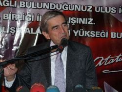 Onur Öymen: Başbakan Bizi De Yağmurda Yürütmek İstiyor, Yağmur Değil Dolu, Biz Yokuz