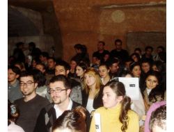 Büyülü Mekânda Büyülü Oyun