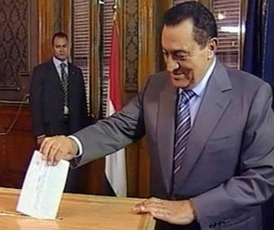 Ve Mübarek İstifa Etti!