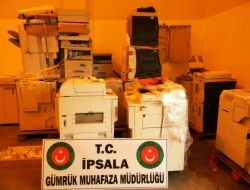 Gümrükten Boş Diye Geçirilmek İstenen Tır'dan Çok Sayıda Elektronik Eşya Çıktı