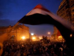 Nbc: Mısır’da Protestocular Saraya Doğru Yürüyor..