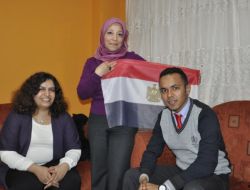 Tahrir Meydanı’ndaki Oğlunu Türkiye’den İzledi