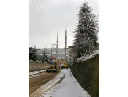 Trabzon Şehir Merkezine Mevsimin İlk Karı Yağdı