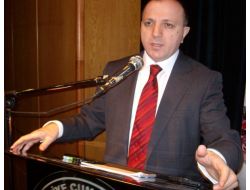 Türkiye'nin Sosyal Güvenlik Açığının Kapanması İçin Kayıt Dışı Sorununun Çözülmesi Gerekiyor
