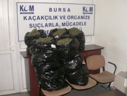 Şanlıurfa'dan Getirdikleri Uyuşturucuyu Satmak İsterken Polise Yakalandılar