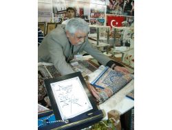 "Dünya’nın En İnce Halısının 1 Santimetre Karesinde Bin 24 Düğüm Var"