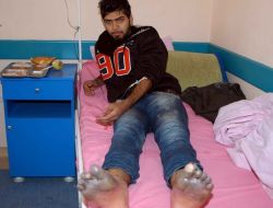 Sınırı Geçmek İsteyen Mülteciler Donmak Üzereyken Yakalandı