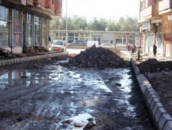 Seçimler Yaklaştı, Silopi Belediyesi Çalışmalarına Hız Verdi