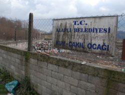 Çamlıbelliler, Çöpten Şikayetçi