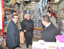 İzmir'deki Mhp Yetkilileri Seçim Çalışmaları Kapsamında Kemeraltı'nı Dolaştı