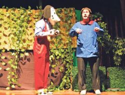 Zambak Tiyatrosu, Egeli Çocuklara Da Yalan Söylememeyi Benekli İle Öğretecek