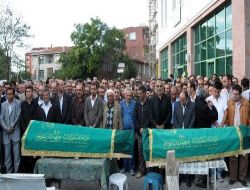 İş Yerlerinde Öldürülen Kardeşler Son Yolculuğuna Uğurlandı