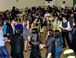 Ahıskalılar Şenlik Gecesinde Bir Araya Geldi