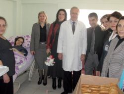 Zübeydehanım Doğumevi'nde Kandil Ve Sevgililer Günü Kutlaması