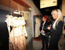 Gelinlik Tarihi Görücüye Çıktı