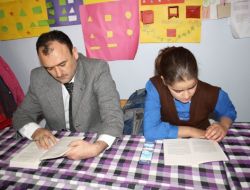 Milli Eğitim Müdürü Yılmaz, Öğrencilerle Kitap Okudu