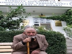 Şehir Merkezlerinden Uzaktaki Huzurevlerinde Bayram Buruk Geçiyor
