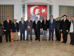 Kıbrıslı Liderler Yenimahalle’de Ziyaretlerde Bulundu