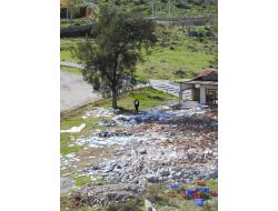 Belediye, 2 Yıl Önce Kendi Yaptığı Tesisi Kaçak Diye Yıktı