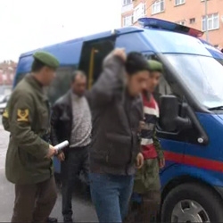 Polis ve Askerlere Şok Gözaltı