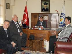 Kktc'den Gelen Eğitimciler Başkan Zenbilci'yi Ziyaret Etti