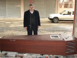 Köylü Halkı Kendi İmkanları İle Seyyar Morg Aldı
