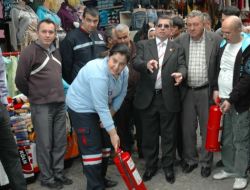Kalekapısı Esnafı Yangınla Mücadeleye Karşı Bilgilendirildi