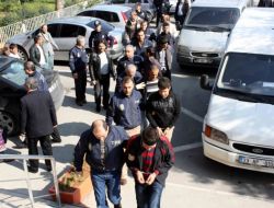 Mersin'deki Eyleme Karışanlar Adliyeye Sevk Edildi