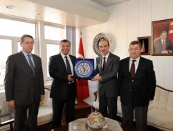 Vali İça: Ekonomimiz Düzgün Olmasa Diğer Hayallerimiz De Olmayabilir