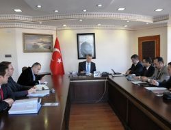 Tunceli Valisi Taşkesen, Köydes Toplantısına Katıldı