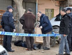 Yol Kenarında Bir Ceset Bulundu
