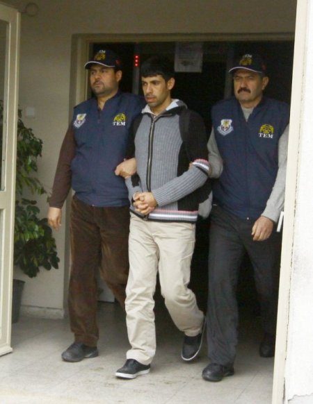 Bombayla Yakalanan Üniversite Öğrencisi Adliyeye Sevk Edildi!